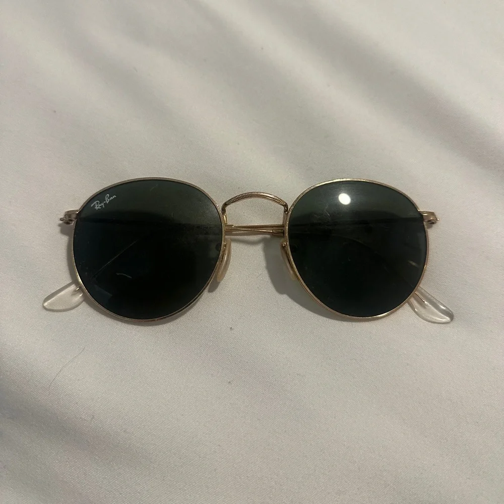 Ray-Ban Classic Gold Frame Sunglasses